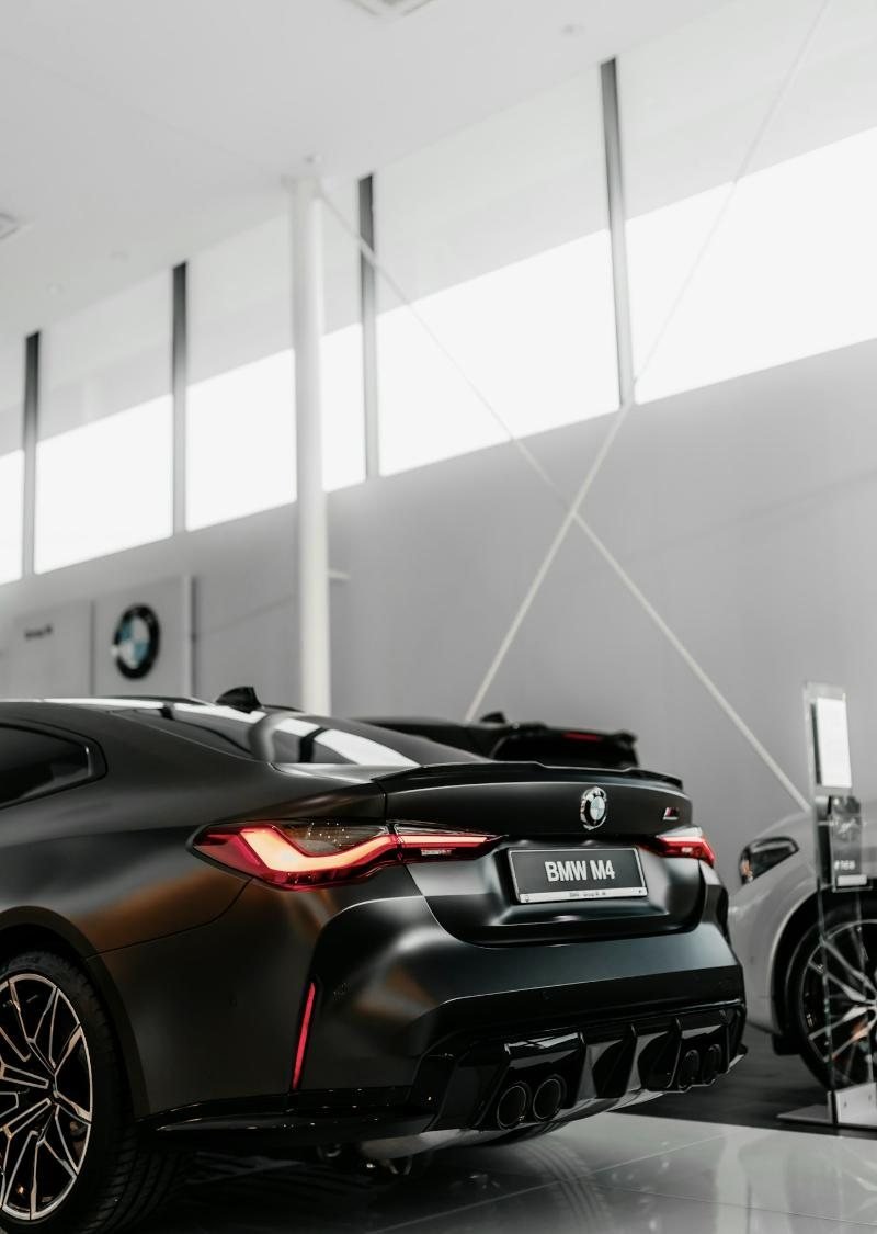 Black BMW M4